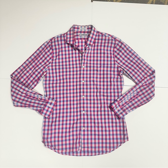 Express Men's Casual Red and Blue Plaid Shirt - Picture 4 of 8